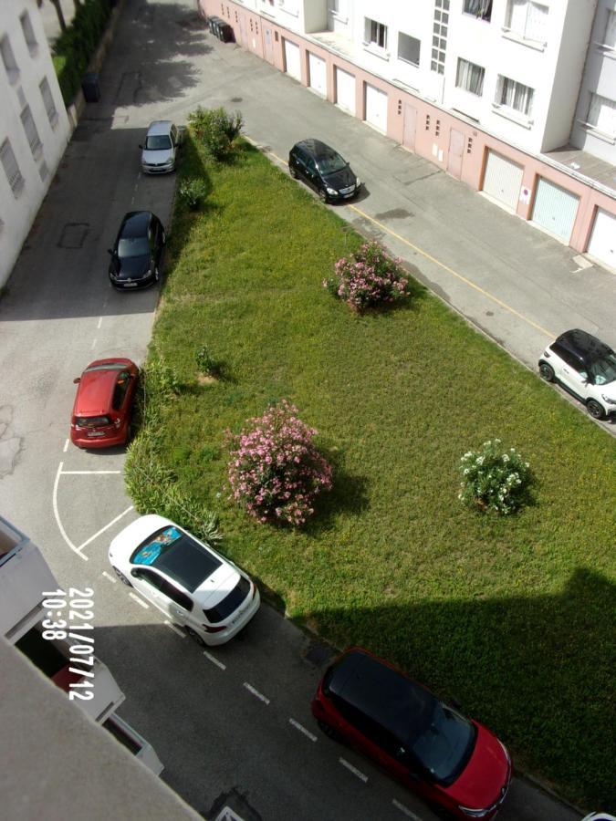 Une Halte Sur Valence Apartment Valence  Exterior photo